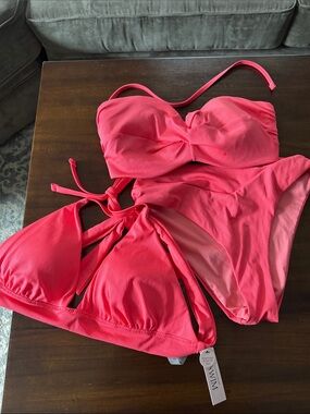 Victoria’s Secret coral Ribbed Bikini Set 34DD M tops Small bottoms